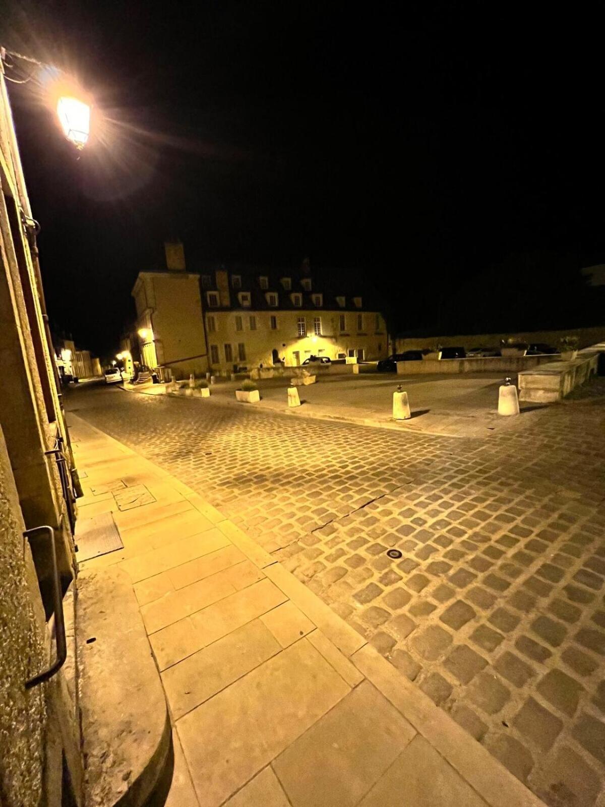 "La Grenouille" Centre Historique - Les Terres Du Roy Villa Avallon Ngoại thất bức ảnh